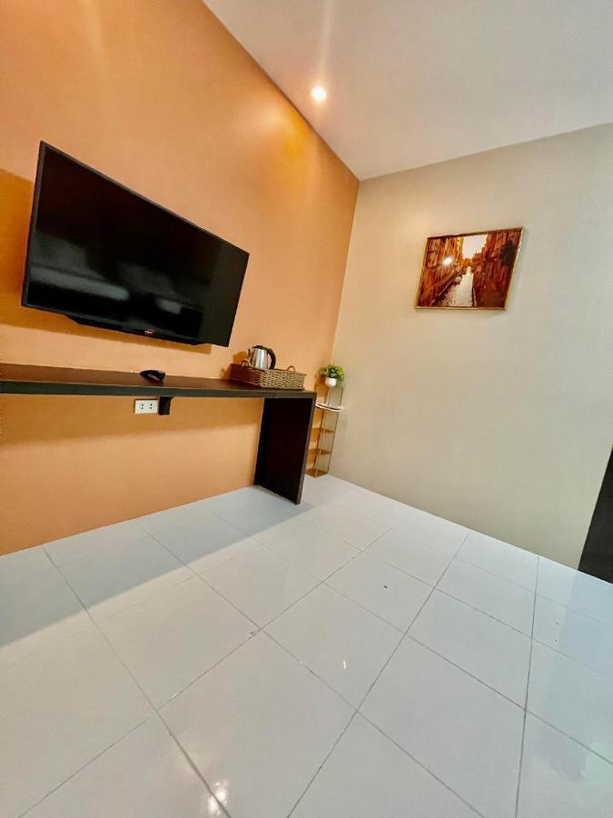 Hotel Dorotea Puerto Galera Dış mekan fotoğraf
